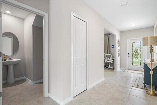 12949 Wildflower Meadow Dr in Riverview, FL - Building Photo - Building Photo