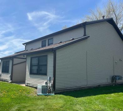 4222 Foxfire Ct in Toledo, OH - Building Photo - Building Photo