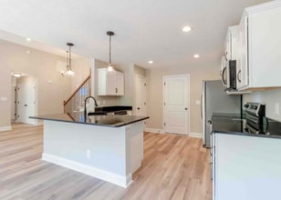 180 Bonnell Dr in Clarksville, TN - Building Photo - Building Photo