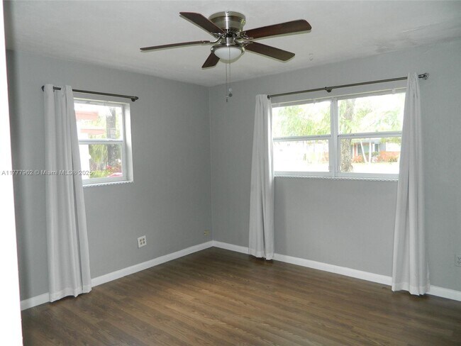 property at 930 SW 29th Way