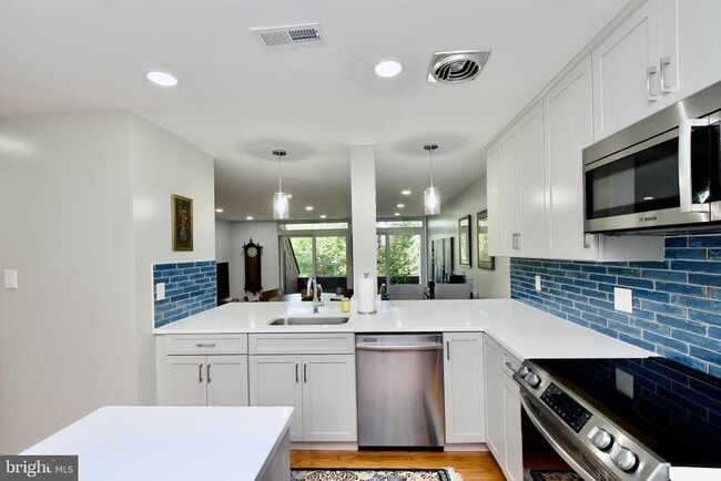 2204 S Quincy St in Arlington, VA - Building Photo - Building Photo