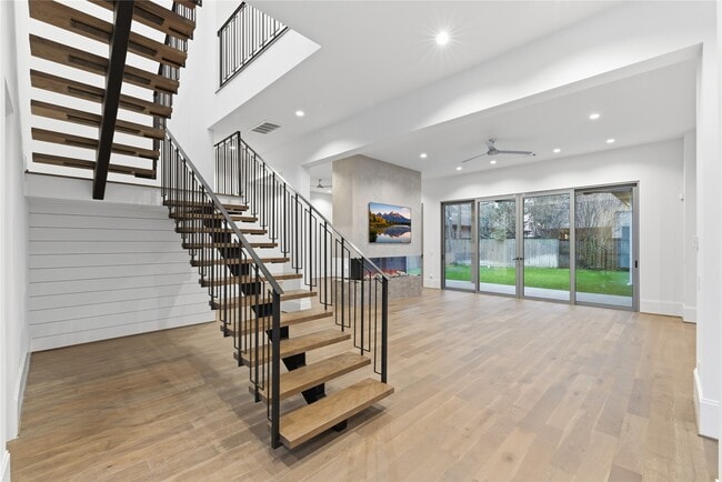 property at 6273 Piping Rock Ln