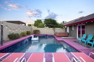 10944 E Becker Ln in Scottsdale, AZ - Building Photo - Building Photo