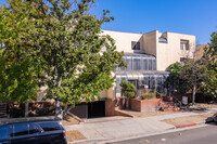 620 N Louise St in Glendale, CA - Foto de edificio - Primary Photo