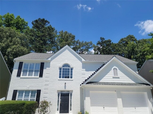property at 3250 Northcliff Dr