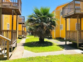 2711 Avenue K in Galveston, TX - Building Photo