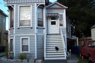 1823 Encinal Ave in Alameda, CA - Building Photo