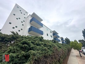 Aeon Heidi Street in La Mesa, CA - Building Photo