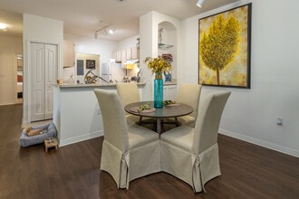 Legacy at Fort Clarke in Gainesville, FL - Building Photo - Interior Photo