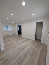 1005 S Virlee St in Santa Ana, CA - Building Photo - Building Photo