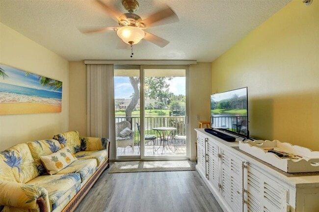 704 Villa Cir, Unit 704 in Boynton Beach, FL - Building Photo - Building Photo