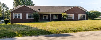 4622 Ventura Dr in Knoxville, TN - Building Photo