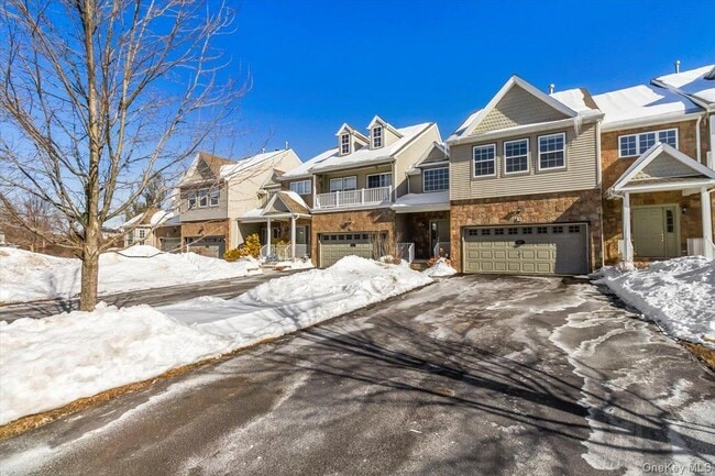 135 N River Dr in Beacon, NY - Building Photo - Building Photo