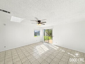 10408 Greenford Dr in San Diego, CA - Building Photo - Building Photo