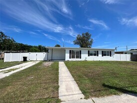 1011 Bianca in Melbourne, FL - Building Photo