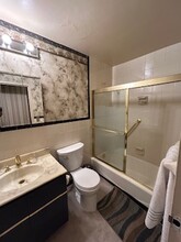 112 Washington Pl, Unit pitt in Pittsburgh, PA - Building Photo - Building Photo