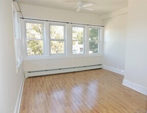 15 William St in Hastings On Hudson, NY - Building Photo - Building Photo