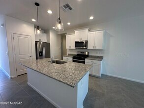 11890 W Rancho Dr in Marana, AZ - Building Photo - Building Photo