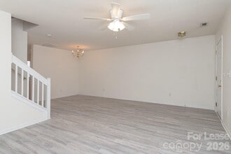 110 Navigator Ct in Mooresville, NC - Building Photo - Building Photo