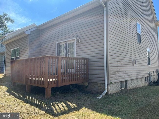 103 Mango Street in Martinsburg, WV - Building Photo - Building Photo