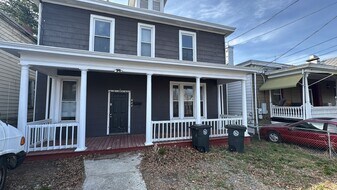 705 Franklin St in Lynchburg, VA - Building Photo