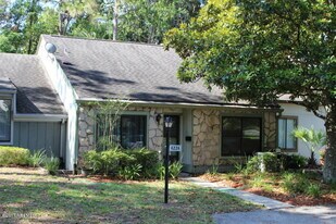 6226 Lake Tahoe Dr in Jacksonville, FL - Building Photo