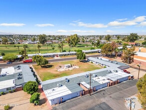 10612 W Oakmont Dr in Sun City, AZ - Building Photo - Building Photo