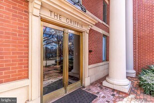 955 26th St NW in Washington, DC - Building Photo