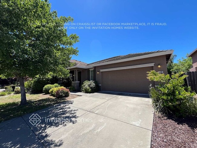 4616 Welera Way in Elk Grove, CA - Foto de edificio - Building Photo