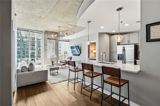 855 Peachtree St NE in Atlanta, GA - Building Photo - Building Photo