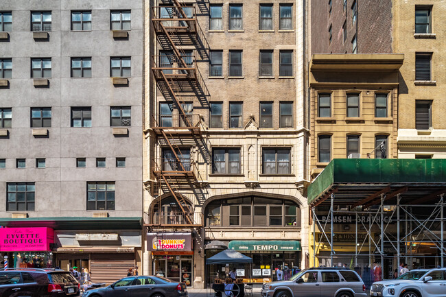 56 Court St in Brooklyn, NY - Building Photo - Primary Photo