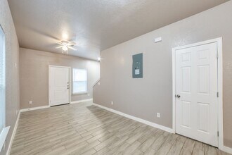 234 Gould St in San Antonio, TX - Building Photo - Building Photo