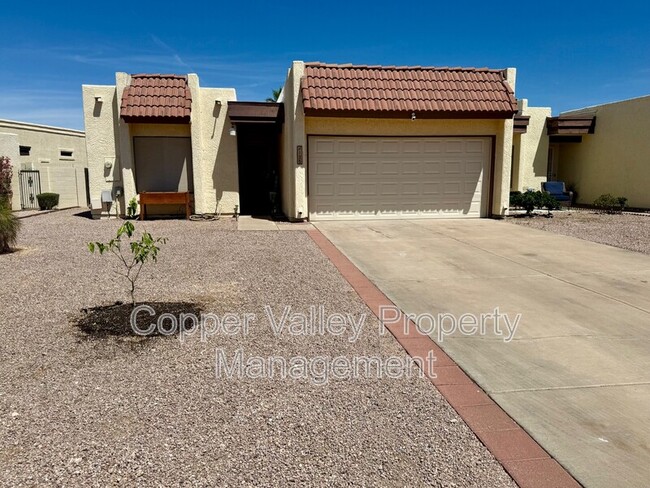 property at 7006 E Jensen St