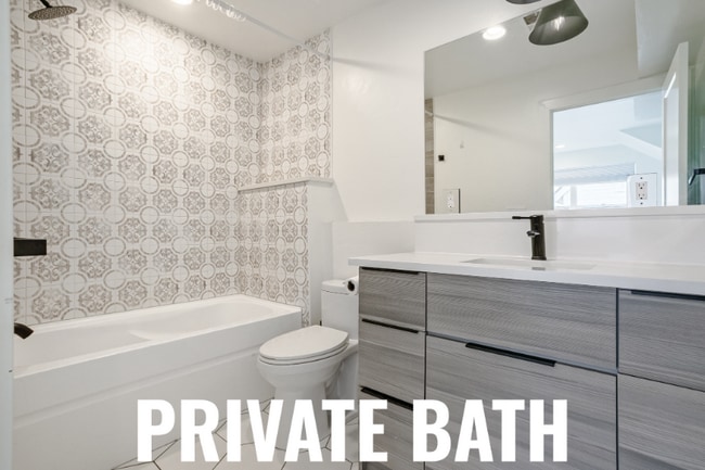 3044 Speer Blvd in Denver, CO - Foto de edificio - Building Photo