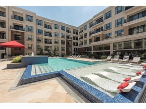 801 Town & Country Ln-Unit -231 in Houston, TX - Building Photo - Building Photo