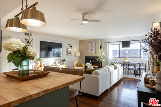300 S Reno St in Los Angeles, CA - Building Photo - Building Photo
