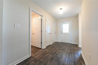 1930 Bulldog Ln in Hope Mills, NC - Building Photo - Building Photo