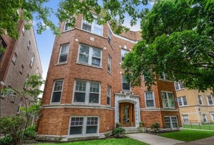 1455 W Summerdale Ave Apartamentos