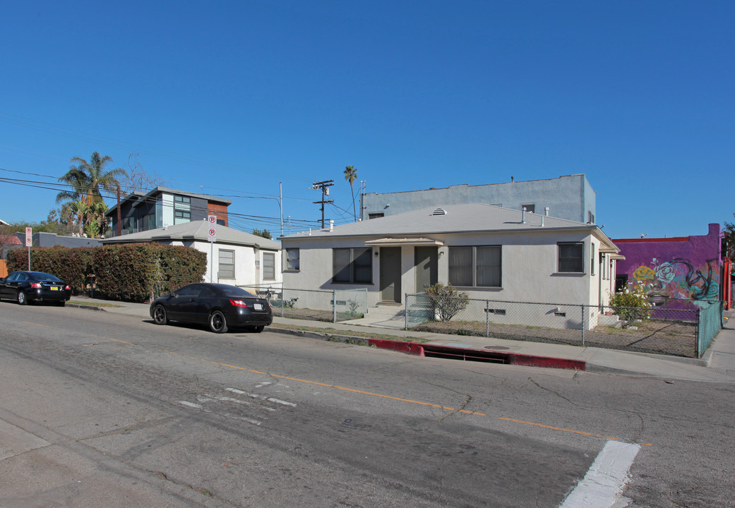 256-260 4th Ave in Venice, CA - Foto de edificio