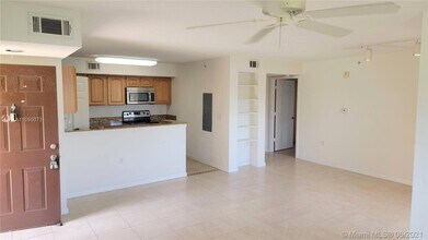 261 SW Palm Dr in Port St. Lucie, FL - Building Photo - Building Photo