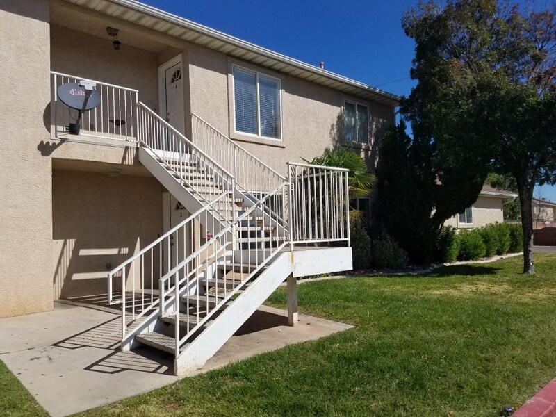 766 N 2720 E in Saint George, UT - Building Photo