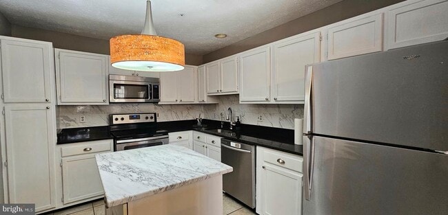 property at 4657 Deepwood Ct