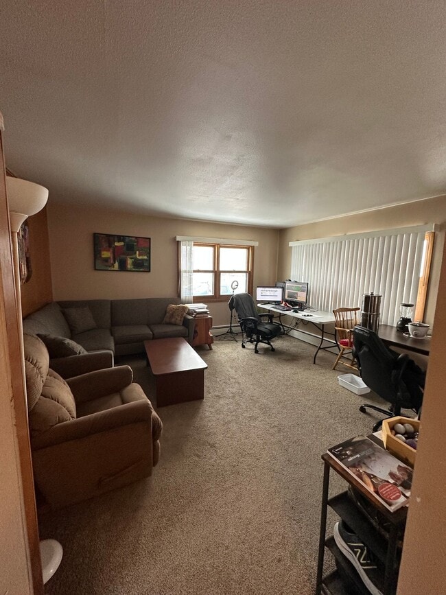 413 Merriam Ave S, Unit 1