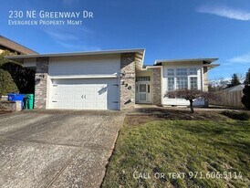230 NE Greenway Dr in Gresham, OR - Building Photo