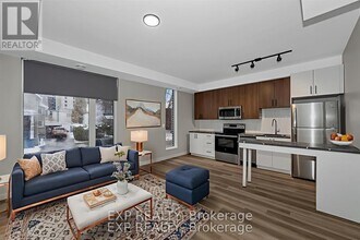 211 Armstrong St in Ottawa, ON - Building Photo - Building Photo