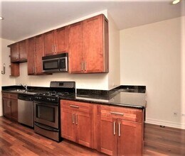 4347 N Sawyer Ave in Chicago, IL - Building Photo - Building Photo