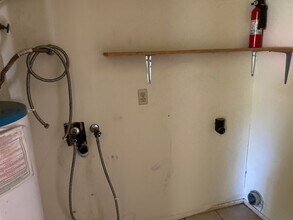 5535 Ashgate Dr in Spring, TX - Building Photo - Building Photo