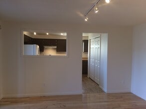 1202 Avenida del Sol, Unit Pinon Heights #114 in Durango, CO - Building Photo - Building Photo