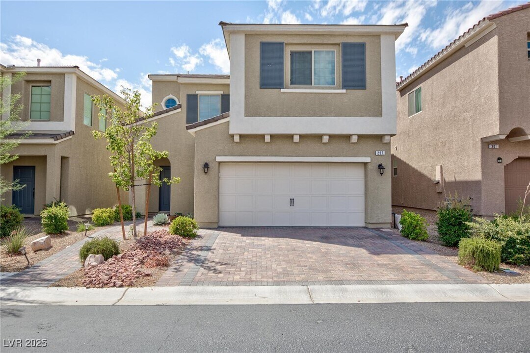 297 Finsbury Ct in Las Vegas, NV - Building Photo
