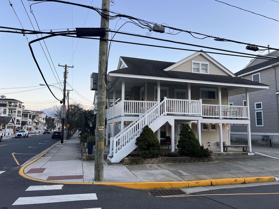 101 Atlantic Ave in Ocean City, NJ - Building Photo